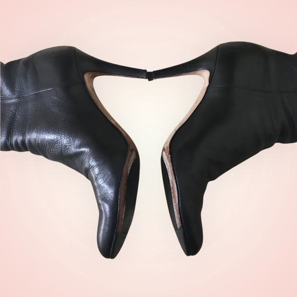 Jimmy Choo Black Leather Classic Boot - Picture 9 of 16